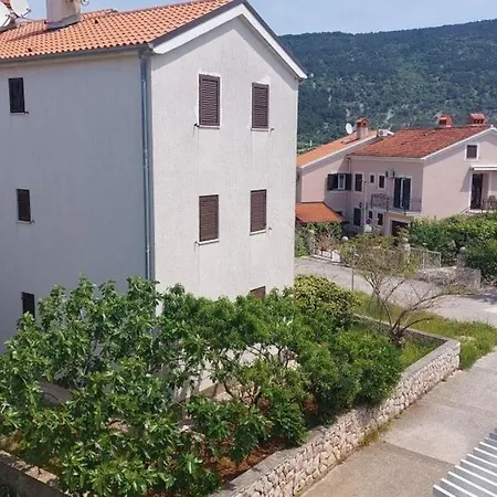 With A Parking Space - 22185 Apartment